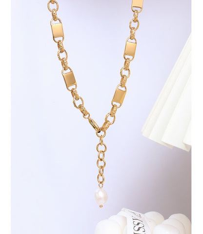 Locker Style Chain With Pearl Pendant Necklace