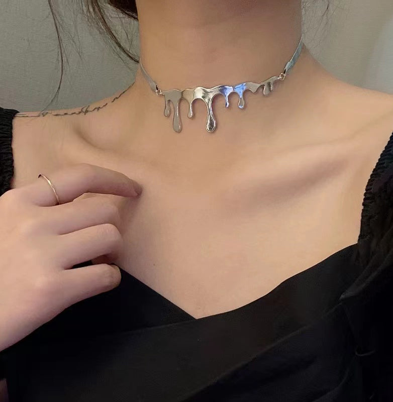 Gothic Water Drop Blade Chain Choker